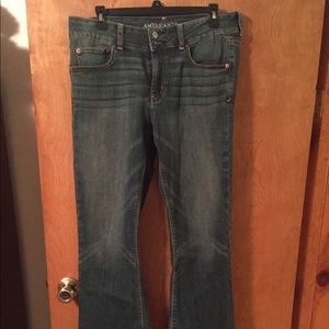 American Eagle artist